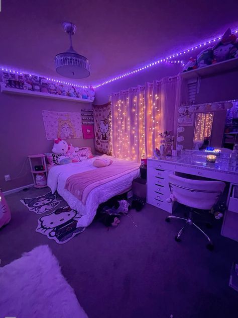 Need Room Ideas, Bedroom Ideas Kuromi, Room Ideas For Basement Bedroom, Cute Room Ideas Purple, Aesthetic Things To Have In Your Room, Pink Baddie Bedroom, Basement Room Aesthetic, Big Room Layout, Room Makeover Inspiration For Small Room