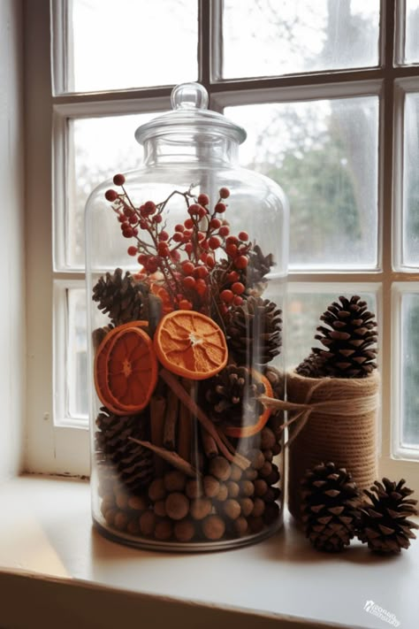 Cozy up your home with 23 stunning pinecone decor ideas! Winter Thanksgiving Decor, Thanksgiving With Christmas Decor, Christmas Decorations Pinecones, Pine Cones Decor, Home Decoration Christmas, Fall/winter Home Decor, Christmas Decor Pinecones, Home Winter Decor, Fall Pinecone Decor