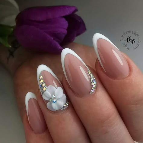 Pink Bridal Nail Art, Bridal 3d Nail Art, Wedding Nails 3d, 3d Flower Wedding Nails, Bridal French Manicure, Pink Bridal Nails, Lace Nail Design Wedding, Bridal Nails 3d Flowers, Almond Nails With 3d Flower