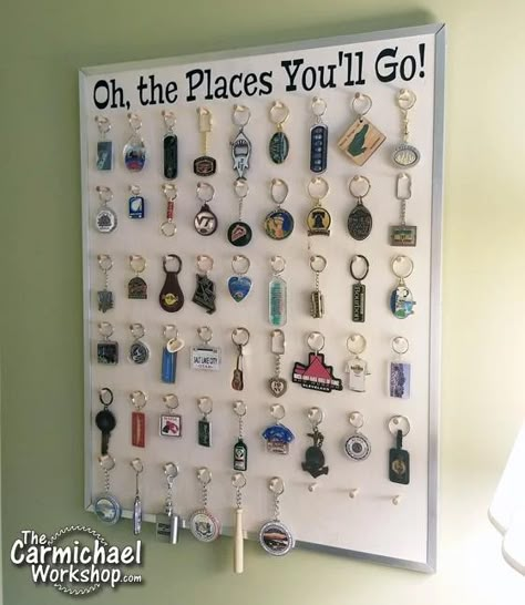 Diy Keychain Display, Keychain Collection Display, Chain Display, Souvenir Display, X Carve, Travel Room, Keychain Collection, Keychain Display, Travel Wall Decor