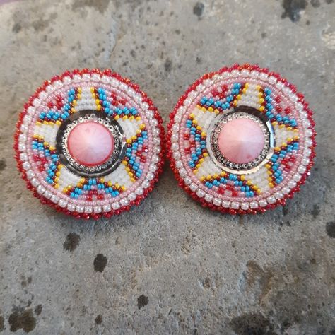 Métis Beading, Beaded Ideas, Beadwork Ideas, Native Earrings, Beautiful Beaded Earring, Native Beading, Stitch Earrings, Native Beading Patterns, Bridal Jewelery