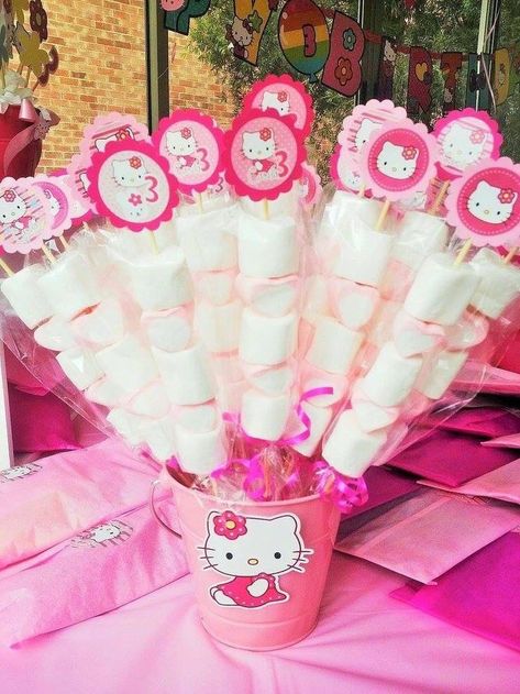 Hello Kitty Desert Table, Hello Kitty Birthday Centerpieces, Hello Kitty Birthday Food, Hello Kitty Candy Bags, Sanrio Centerpiece Ideas, Hello Kitty Table Decorations, Hello Kitty Dessert Table, Hello Kitty And Friends Birthday Party, Hello Kitty Decorations Birthday