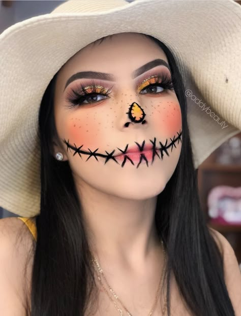 Makijaż Sugar Skull, Halloween Makeup Diy Easy, Scarecrow Halloween Makeup, Pelottava Halloween, Halloween Makeup Clown, Scarecrow Makeup, Halloweenský Makeup, Halloween Make-up Looks, Scarecrow Halloween