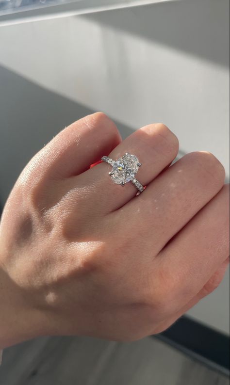 Hidden Halo Engagement Ring Oval White Gold, Wedding Rings Oval White Gold, Oval Diamond Ring White Gold, Oval Ring With Pave Band, Tiffany Engagement Ring Oval, Oval Brilliant Engagement Ring, White Silver Engagement Rings, White Gold Oval Ring, Oval Ring Pave Band