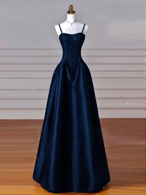 Simple Hoco Dresses Long, Youth Consecration Dress, Blue Formal Gowns Elegant, Navy Blue Dress For Prom, Navy Blue Royal Dress, Dresses To Wear To A Wedding Blue, Modest Blue Dress Formal, Navy Elegant Dress, Dark Blue Long Dress Prom