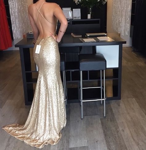 Pinterest: Nuggwifee☽ ☼☾ Gold Prom Dresses Long, Modest Prom Gowns, Backless Evening Gowns, Robes Glamour, Gold Prom Dresses, Prom Dresses 2017, Custom Prom Dress, Prom Dresses Sleeveless, Sequin Prom Dresses