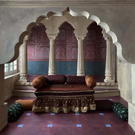 haveli pakistani indian south asian aesthetic South Asian Home, Marrakesh Wedding, South Asian Aesthetic, Asian House, Asian Aesthetic, South Asian Art, Asian Architecture, Asian Homes, Asian Home Decor