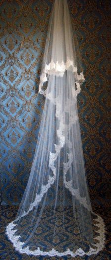 Wedding Veils: Birdcage Veils, Cathedral Length & More Cathedral Veil Over Face, Spanish Cathedral, Cathedral Veil With Blusher, Veil Blusher, Lace Veils Bridal, Beautiful Veil, Blusher Veil, Bride Veil, Wedding Bridal Veils