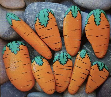 Carrot Painted Rocks, Veggie Rock Painting, Carrot Rock Painting, Painted Rock Food For Kids, Rock Food Painted, Rock Painting Food, Pizza Rock Painting, Mud Kitchen Rock Food, Food Rock Painting Ideas