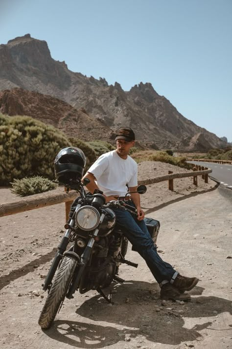 Bike poses Biker Gang Aesthetic Male, Biker Poses Photo Ideas, Vintage Motorcycle Photography, Men Motorcycle Photography, Motocycle Photoshoot, Bike Photoshoot Ideas, Vintage Motorcycle Aesthetic, Biker Pose, Moto Photoshoot