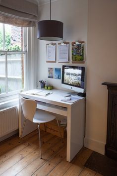 Where can I tuck my small desk and computer? - Cathy & Tony's Calm, Creative English Home — House Tour | Apartment Therapy Therapy Photo, Tricorn Black, Tiny Home Office, Tiny Office, Indoor Ideas, Desk Diy, Apartment Stuff, Home Office Inspiration, Small Space Office