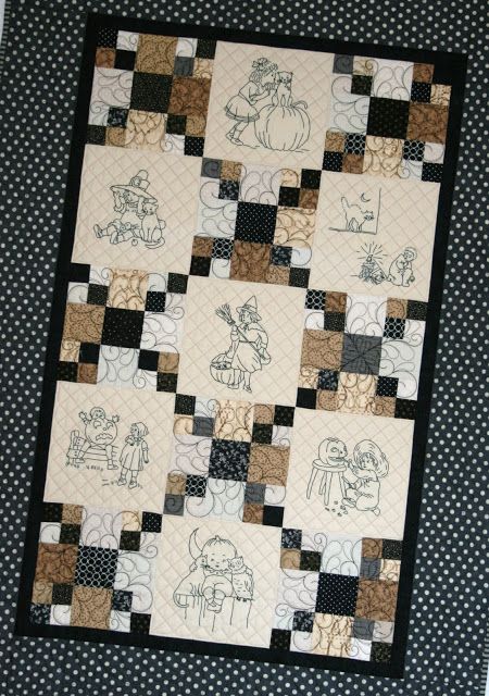 Gigi's Thimble: Jolly Halloween Black Quilts, Black And White Quilt, Finished Quilts, Black And White Quilts, White Quilts, Lazy Daisy Stitch, Embroidered Quilts, Holiday Quilts, Fall Quilts