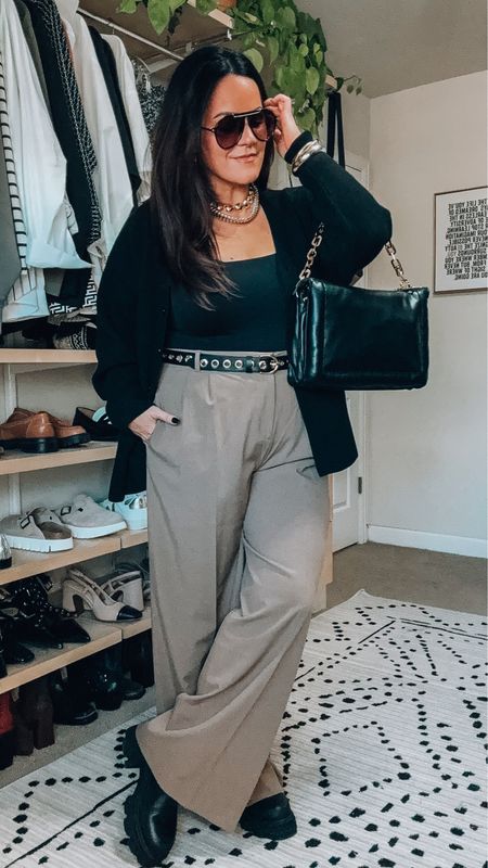 Midsize Work Fashion, Taryn Midsize, Curvy Business Casual Outfits, Taryn Truly, Look Midsize, 2025 Outfits, Midsize Outfit, Plus Size Chic, Midsize Outfits