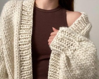 Best Knit Cardigan Patterns Oversized Cardigan Patterns Easy | Etsy Chunky Cardigan Pattern, Oversized Cardigan Pattern, Dik Vest, Knit Cardigan Outfit, Knit Cardigan Pattern, Chunky Knitting Patterns, Chunky Knitting, Cardigan Oversized, Oversized Knit Cardigan