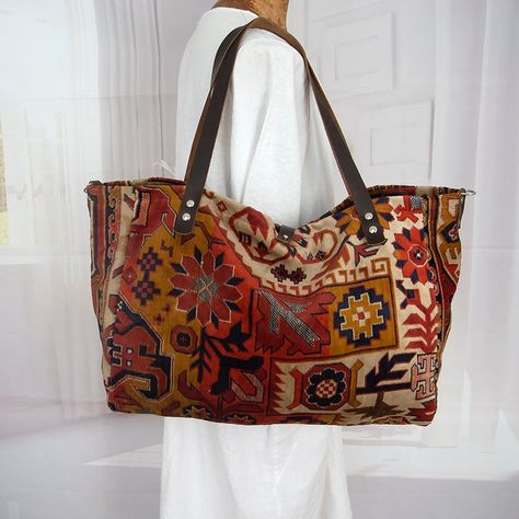 Velvet Rug, Carpet Bags, Mobile Bag, Big Tote Bags, Bohemian Bags, Velvet Carpet, Persian Carpets, Carpet Bag, Silk Carpet