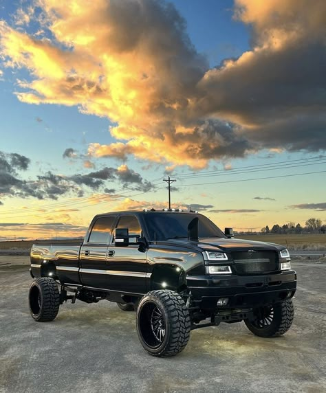 Jacked Up Truck, Chevy Duramax, Country Trucks, Cummins Trucks, Chevy Diesel Trucks, Trucks Lifted Diesel, Hot Trucks, Nice Trucks, Black Truck