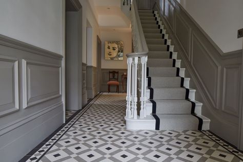 Edwardian Hallway, Stairs And Hallway Ideas, Hall Tiles, Victorian Hallway, Victorian Floor Tiles, Hall Flooring, Victorian Floor, Green Hallway, Large Hallway