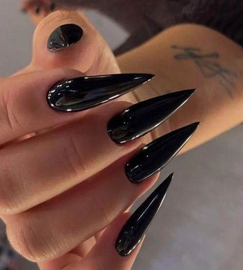 Long Black Nails, Oc Moodboard, Royal Au, Acrylic Nails Stiletto, Black Stiletto Nails, Black Nails With Glitter, Oc Reference, Reference Board, Pointy Nails