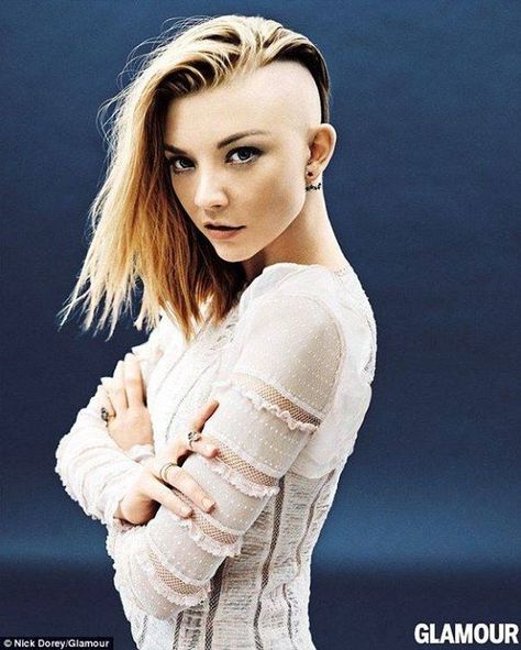 Natalie Dormer shaved off half her head for her role as Cressida in the forthcoming The Hunger Games: Mockingjay #GameOfThrones #GoT #Thrones #Fans #Daenerys #Tyrion | Flickr - Photo Sharing! Natalie Dormer Hair, Half Shaved Head, Celeb Hair, Undercut Hairstyle, Shaved Hair Women, Undercut Hairstyles Women, Half Shaved Hair, Shaved Side Hairstyles, Half Shaved