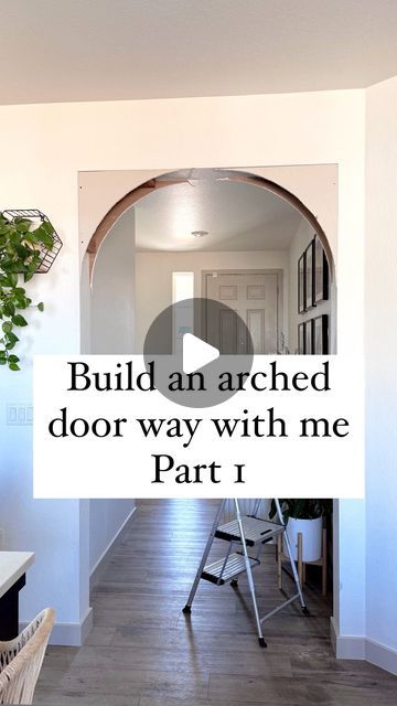 Round Archways In Homes, Arched Sliding Doors Interior, Add Arch To Doorway, Arch Doors Interior, Arch Sliding Door, Diy Arched Doorway, Round Archway, Arched Doorways Interior, Archway Molding