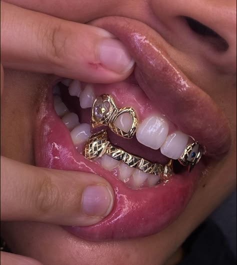 Gold Teeth Grills, Gold Teeth Grillz, Grillz Teeth, Dope Jewelry Accessories, Gold Grillz, Grills Teeth, Tooth Gem, Gold Teeth, Teeth Jewelry