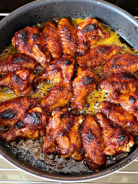 Sticky Blueberry Wings Pioneer Woman, Chicken Ribs Recipe, Skillet Wings Recipe, Chicken Wings On The Stove Top, Pan Cooked Chicken Wings, Chicken Wings In Skillet, Cast Iron Chicken Wings, Skillet Chicken Wings Recipes, Sauteed Chicken Wings