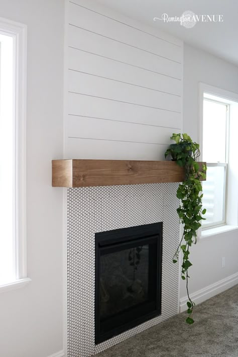 Easy DIY wood mantel - Remington Avenue Diy Wood Mantel, Diy Fireplace Mantel, Diy Fireplace Makeover, Wood Mantel, The Mantle, White Fireplace, Wood Mantels, Faux Fireplace, Fireplace Remodel