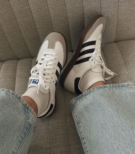 Stylish sneakers women