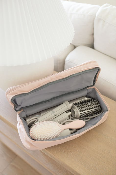 Teresa Caruso, Travel Accesories, Travel To London, Office Things, Hair Tool Organizer, Packing Hacks Clothes, Travel Hair, Best Amazon Finds, Travel Hairstyles