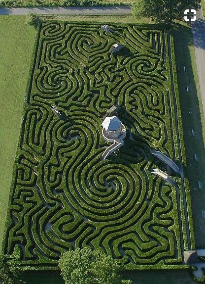 Longleat Hedge maze, UK Longleat House, Amazing Maze, Hedge Maze, Garden Maze, Labyrinth Garden, Labyrinth Maze, Formal Garden, Formal Gardens, Topiaries