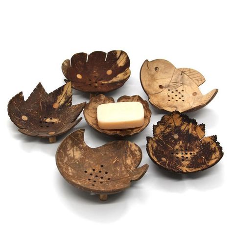 Coconut Shell Art, Shell Soap Dish, Coconut Shell Candle, Coconut Shell Crafts, Wood Soap Dish, Coconut Soap, Coconut Shells, Shell Craft, Coconut Bowl