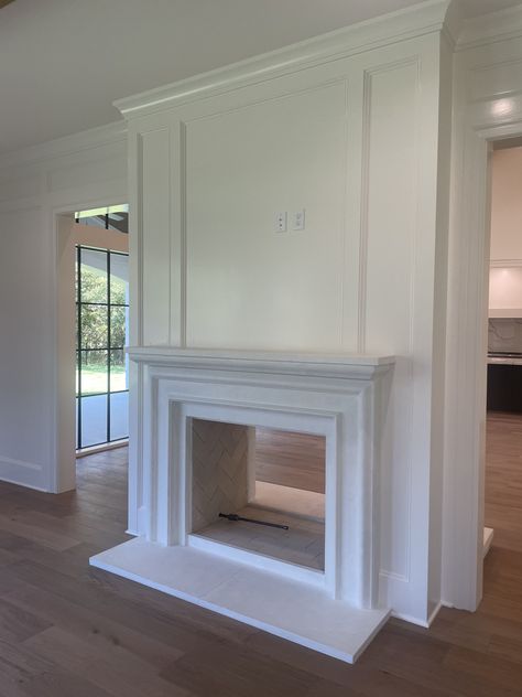 Large White Fireplace, Timeless Transitional Home, Living Room With No Fireplace Ideas, Tv On Opposite Wall Of Fireplace, Primary Bedroom With Fireplace, Corner Bedroom Fireplace, Fireplace Trim Ideas, Southern Fireplace, All White Fireplace