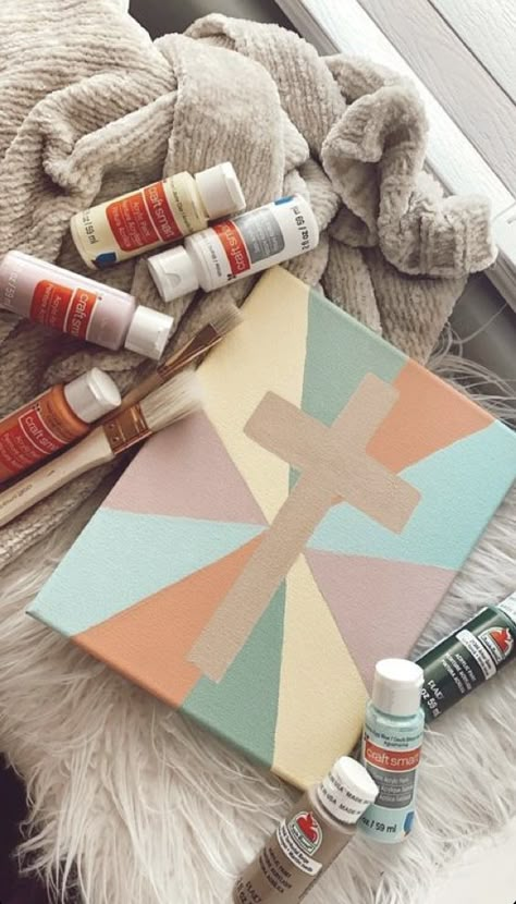 Diy Cross Painting, Simple Cross Painting, Cute Simple Things To Paint On A Canvas, Easy Cross Paintings On Canvas, Easy Panting Ideas Aesthetic, Christian Easy Drawings, Easy Cross Painting, Easy Painting Ideas On Canvas Valentines, Painting Ideas On Canvas Cross