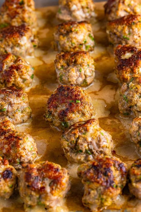 This Italian meatball recipe is a warm embrace from Italy, offering a blend of tender meat, aromatic herbs, and rich cheeses that'll transport your taste buds straight to an Italian grandma's kitchen. Sausage Meatballs Recipes, Best Italian Meatball Recipe, Italian Sausage Meatballs, Easy Italian Meatballs, Classic Italian Meatballs, Homemade Italian Meatballs, Italian Meatball, Sausage Meatballs, Italian Meatballs Recipe