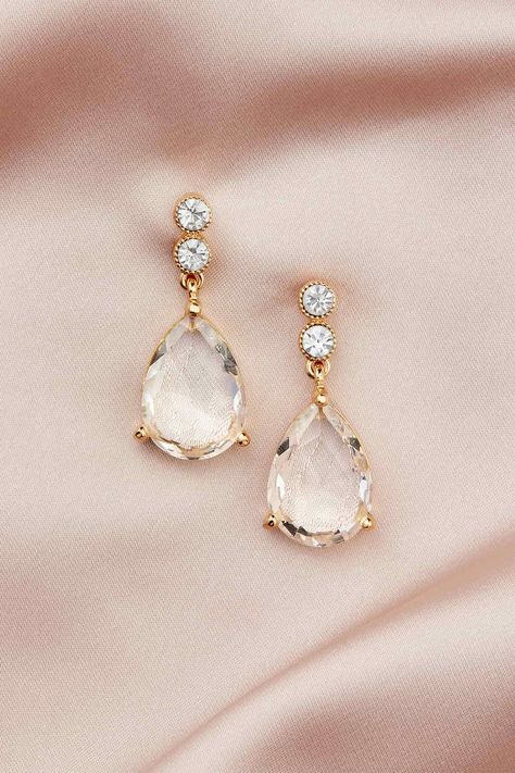 No tissues required for these glamorous crystal teardrops earrings. Teardrops are par for the course at weddings, especially during heartfelt, handwritten vows. And with these beautiful statement earrings, you can wear your emotions on your ears too. | Gold Jewelry | Birdy Grey Marseille Teardrop Earrings Statement Wedding Earrings Gold, Elegant Bridal Earrings, Rose Gold Wedding Jewelry Bride, Simple Wedding Earrings Gold, Gold Elegant Earrings, Dainty Bridal Jewelry, Gold Wedding Jewelry Ideas For Bride, Royalty Earrings, Bridesmaid Jewelry Ideas