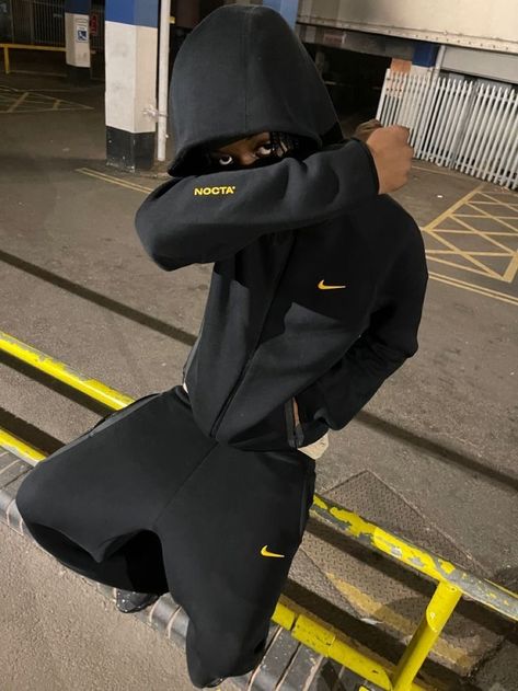 Drip Fits, Guys Fits, Drip Outfit Men, Black Men Street Fashion, Instagram Jewelry, Dope Outfits For Guys, Men Street Fashion, Joggers Outfit, Street Style Outfits Men