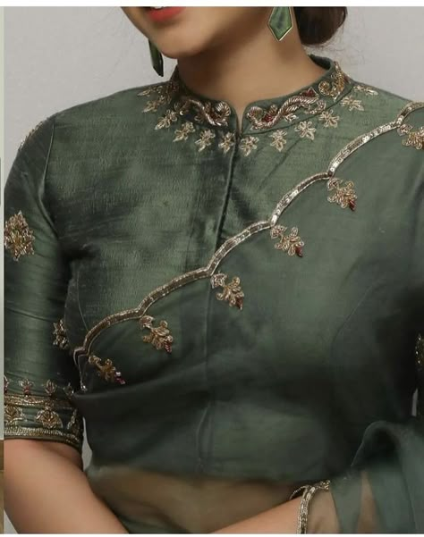 2023 Blouse Designs, Blouse Designs Ideas, Netted Blouse Designs, Model Blouse Designs, Boat Neck Blouse Design, Blouse Designs High Neck, Blouse Designs Catalogue, Fashionable Saree, Latest Blouse Designs Pattern