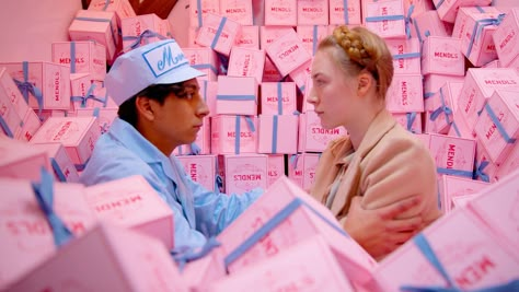 Wes Anderson Photoshoot, Wes Anderson Stills, Cinematography Techniques, West Anderson, Accidentally Wes Anderson, Wes Anderson Movie, Wes Anderson Aesthetic, Anderson Aesthetic, Wes Anderson Inspired