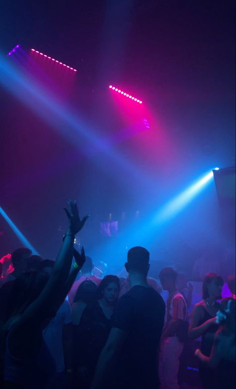 Club Bouncer Aesthetic, Gay Night Club Aesthetic, Bouncer Aesthetic, Blue Sisters, Spotify Pfp, Night Club Dance, Uk Parties, Nightlife Club, Club Culture