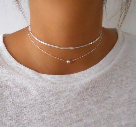 71a58e8cb75904f24cde464161c3e766desc52569979ri Short Silver Necklace, Silver Bracelets, Silver Necklace Simple, Sterling Silver Choker, Gold Necklace Set, Silver Choker, Choker Necklaces, Simple Necklace, Chain Choker