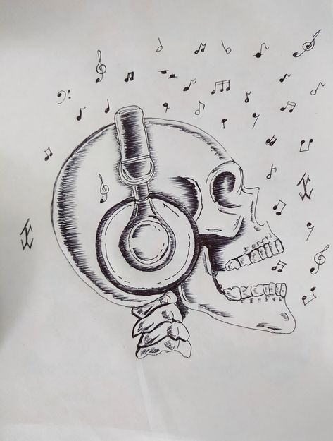 Music Skull #skull #drawing #draw #pen #art #king #head #gothic Skull With Music Notes Tattoo, Skull Guitar Drawing, Unique Skull Drawing, Music Drawings Ideas Creative, Guitar Draw, Music Sketches, Music Art Drawing, Shuffle Ideas, Floral Skull Tattoos