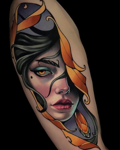 Neotraditional Tattoo Woman, Powerline Tattoo, Neo Traditional Art, Colour Tattoo For Women, Neo Tattoo, Hyper Realistic Tattoo, Nouveau Tattoo, Neotraditional Tattoo, Skin Tattoo