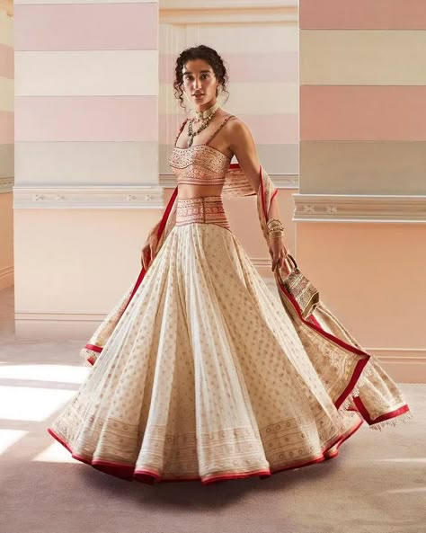 Tarun Tahiliani’s Spring Summer Collection Is Perfect For Weddings Sheer Blouse Designs, Chikankari Dupatta, Chikankari Lehenga, Indian Outfits Lehenga, Bridal Lehenga Red, Wedding Festivities, Indian Bridal Dress, Traditional Indian Outfits, Summer Wedding Outfits