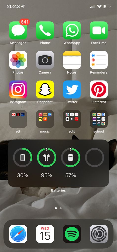 Basic Homescreen Ideas, Basic Homescreen Layout, What’s On My Iphone, Basic Homescreen, Iphone Layout Homescreen Ideas Simple, Iphone Organization Homescreen, Iphone Inspiration, Whats On My Iphone, Lockscreen Iphone