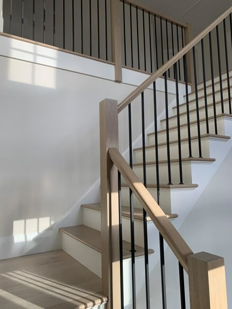 Scandinavian Staircase, Modern Farmhouse Staircase, Modern Staircase Railing, Cottage Stairs, Farmhouse Staircase, Modern Staircase Design, Staircase Styles, Modern Stair Railing, Staircase Railing Design