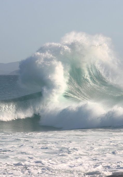 Ocean from above No Wave, Summer Paradise, Hapkido, Content Ideas, Water Waves, Sea Waves, Sea And Ocean, Ocean Beach, Ocean Waves