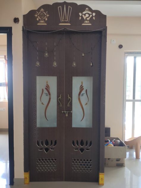 Puja Room Doors Design Indian, Pooja Room Ideas Indian Modern Glass, Latest Pooja Room Designs Modern, Latest Pooja Room Door Designs, Pooja Room Door Design Modern, Pooja Room Double Door Designs, Pooja Cupboard, Pooja Room Ideas Indian Modern, Pooja Design