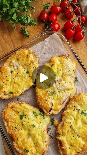 Amy Sheppard on Instagram: "Baked Eggy Cheese & Ham Toast
...or as my friend calls it - 'Amy's Cheggy Bread' 😂

I'm sharing a new mini series next week - 1 Air fryer gammon joint = 3 dinners, so I had some lovely ham in the fridge. This is next level Cheggy Bread!

I've written up the recipe below - Let me know if you'll be making it this weekend!!! A x

4 slices of crusty white bread
Butter
150g grated cheddar cheese
1/2 tsp dijon mustard
2 eggs beaten
Ham
Ground black pepper

-Heat the oven to 180C (fan)
-Butter one side of the bread and lay it butter side down on a baking tray.
-Mix the grated cheese, beaten egg, mustard and black pepper together.
-Place some ham on top of the bread *my ham was thick so I tore it into small pieces, but if it's thin you can do a whole slice
- Divide the Eggs And Bread Recipes, Bread And Egg Breakfast, Cheese Toast In Oven, One Tray Oven Dinners, Breakfast Recipe Videos, Breakfast Ideas With Bread, Cheesy Toast Recipe, Bread Breakfast Ideas, Baked Toast