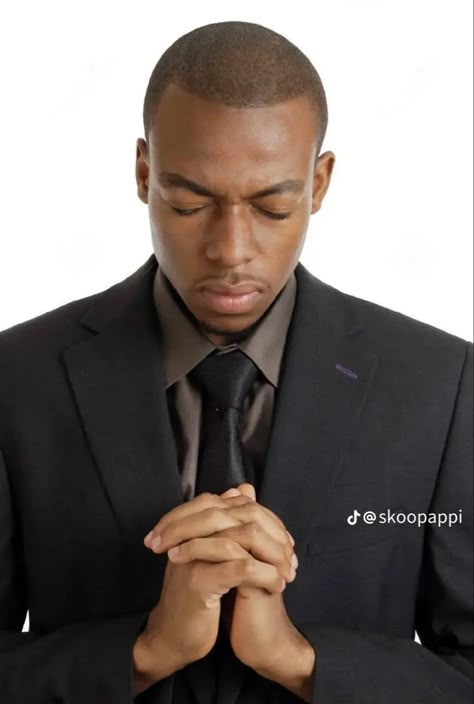 DID U PRAY TODAY??? 🤨 Did U Pray Today, Whisper Background, Stock Photos Funny, Funny Poses, Reaction Photos, Photos Funny, My Honest Reaction, Honest Reaction, Reaction Pic