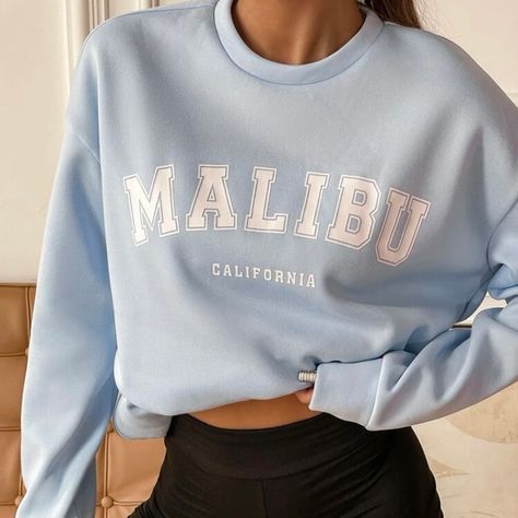 Long Sleeve Pullover Sweatshirt Color Baby Blue With Lettering That Says Malibu California Size Large Cute And Comfy Pullover Sweatshirt New In Original Packaging! Cute Blue Sweaters, Cute Sweatshirt Outfit, Cute Cheap Blue Sweatshirt, Blue Sweatshirt Outfit Aesthetic, Baby Blue Outfit Ideas, Cute Outfits Comfy, Light Blue Nike Sweatshirt, Trending Sweatshirts, Sweat Shirts